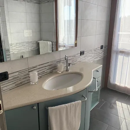 Apartment Comasina Charme With Terrace